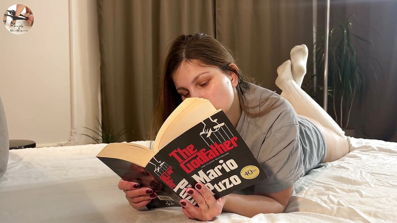 Pembacaan terganggu dengan sodok pantat cepat, creampie anal