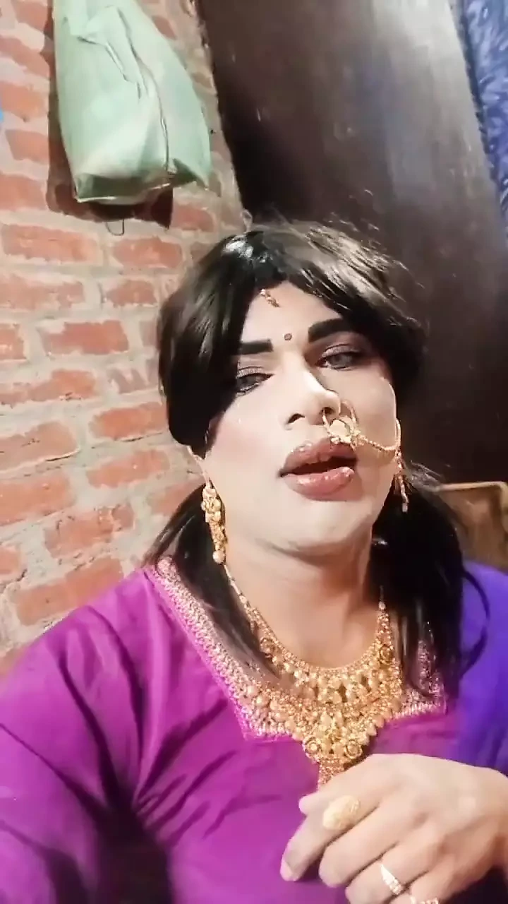 Transsexual foda anal e pau na boca