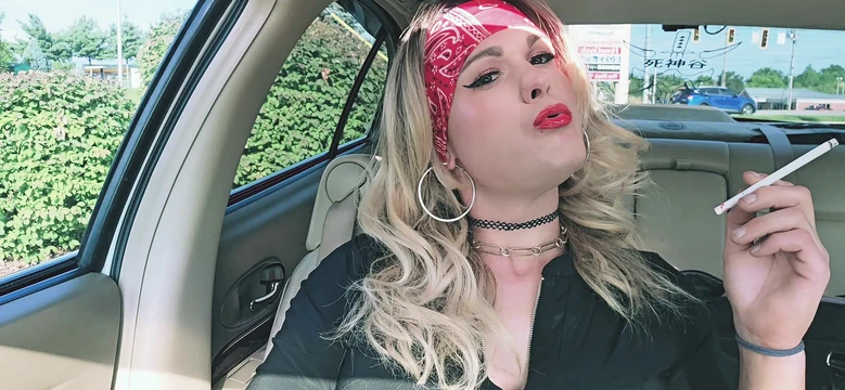 Kylie Babes Smoking Fetish Car Play
