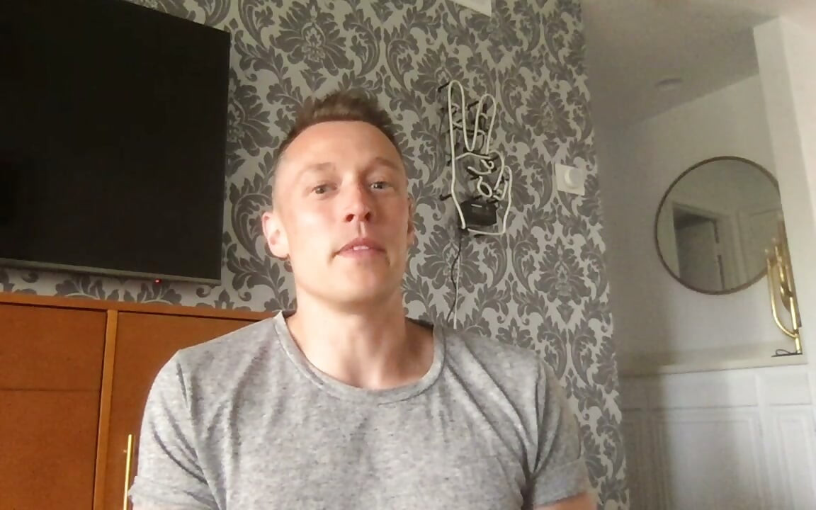 It Takes a Village for Gay Sex Chat
