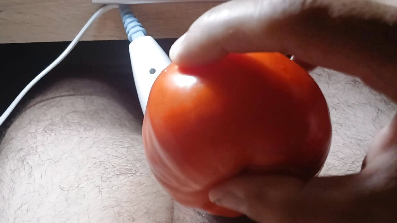 Penikseni pitää tomaattimehusta erittäin paljon