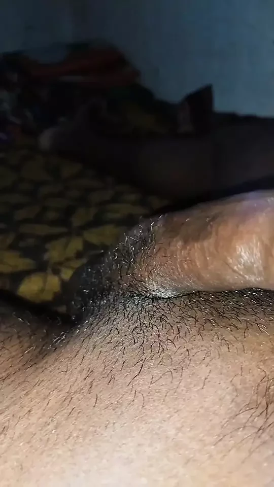 Hyderabad Telugu Abbai doing masturbation in home