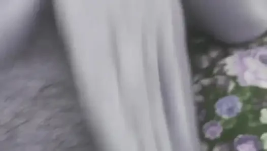 Hintli kadın sakso çekiyor