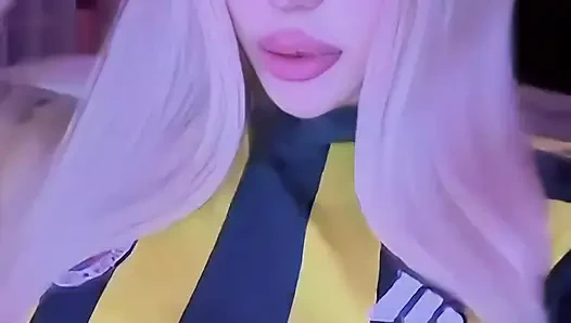 A blonde woman alone with a large penis - Turkish Porn Fenerbahce