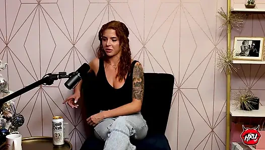 Lumi Ray: сквирт, трах знаменитостей и 3 часа секса