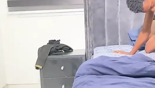 Minyon sıska zayıf kaltak için 2 büyük yarak