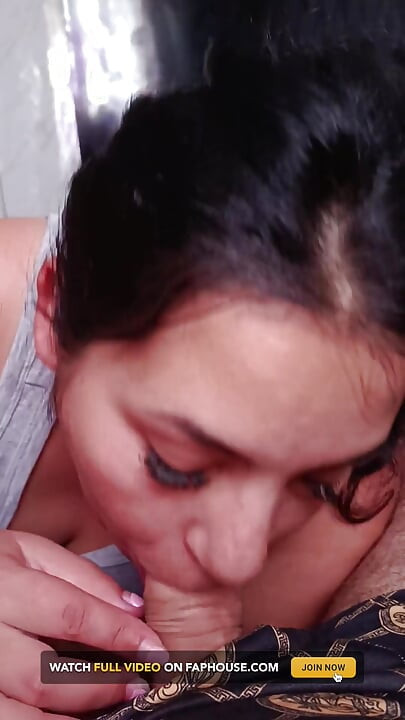 Sinnlicher Blowjob: Cuckold-ehefrau Kann Nicht Auf Einen Schwanz Verzichten.
