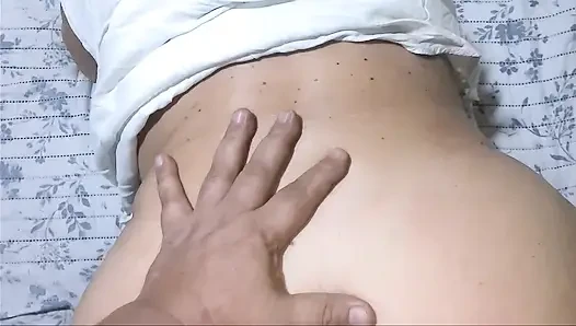 Ich will meinen Mann filmen, wie er eine andere Frau in die Muschi leckt, wagst du es?