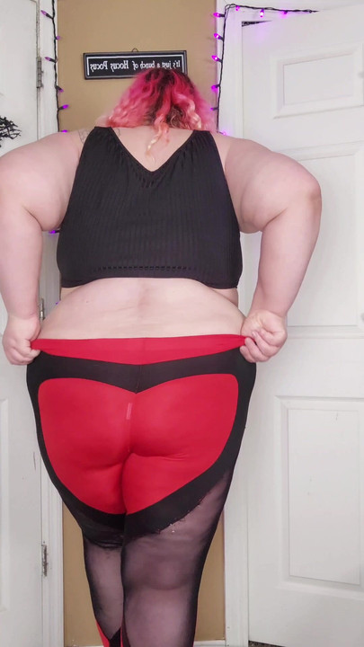 This is my favorite pair of leggings. There's no panty lines because I'm not wearing any panties.