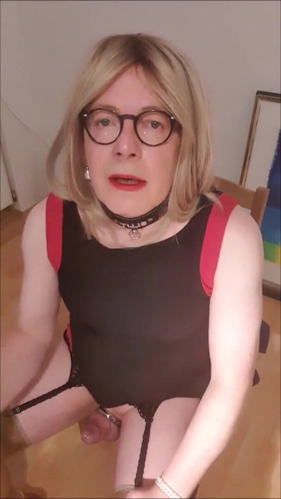 Jerking off after blowjob training with a large rubber penis | Clip 1