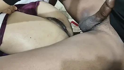 My Romantice Cousin Sister Give Me Blowjob In My Bed Room I Surprise When He Give Her Juice Pussy