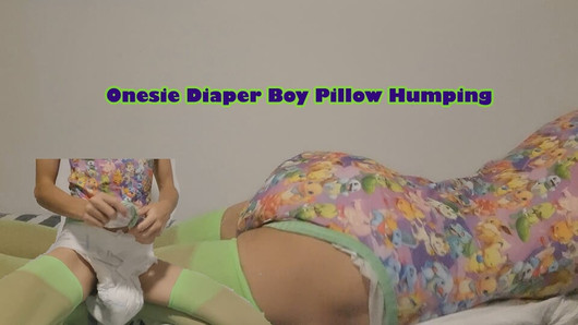 Onesie Diaper Boy Oreiller Sauter