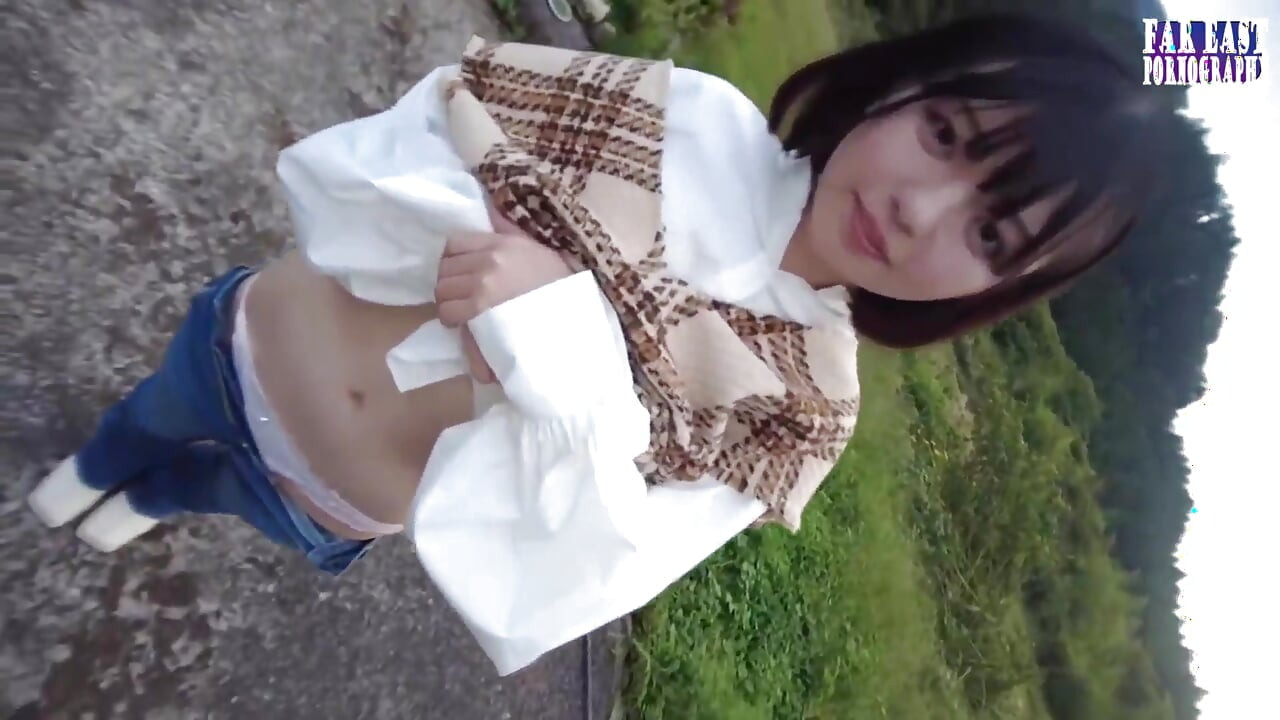 Her sıcak damlanın tadını çıkaran kısa saçlı tatlı kızla trenle azdırma randevusu bölüm 1