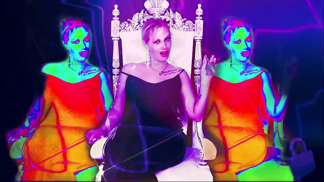 Mesmerizing ASMR! I will lock you in chastity today! Serve your key holder!