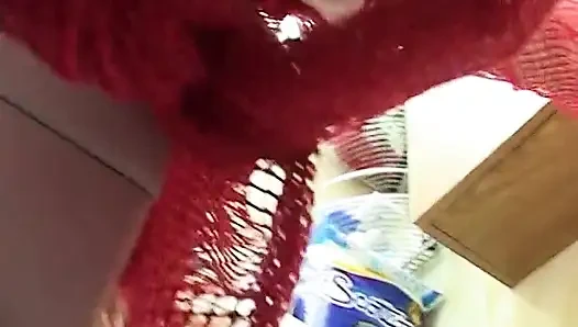 Mature redhead gives a good blow job in the bathroom