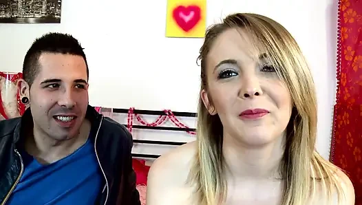 Şaplak atılmayı tamamen seviyor