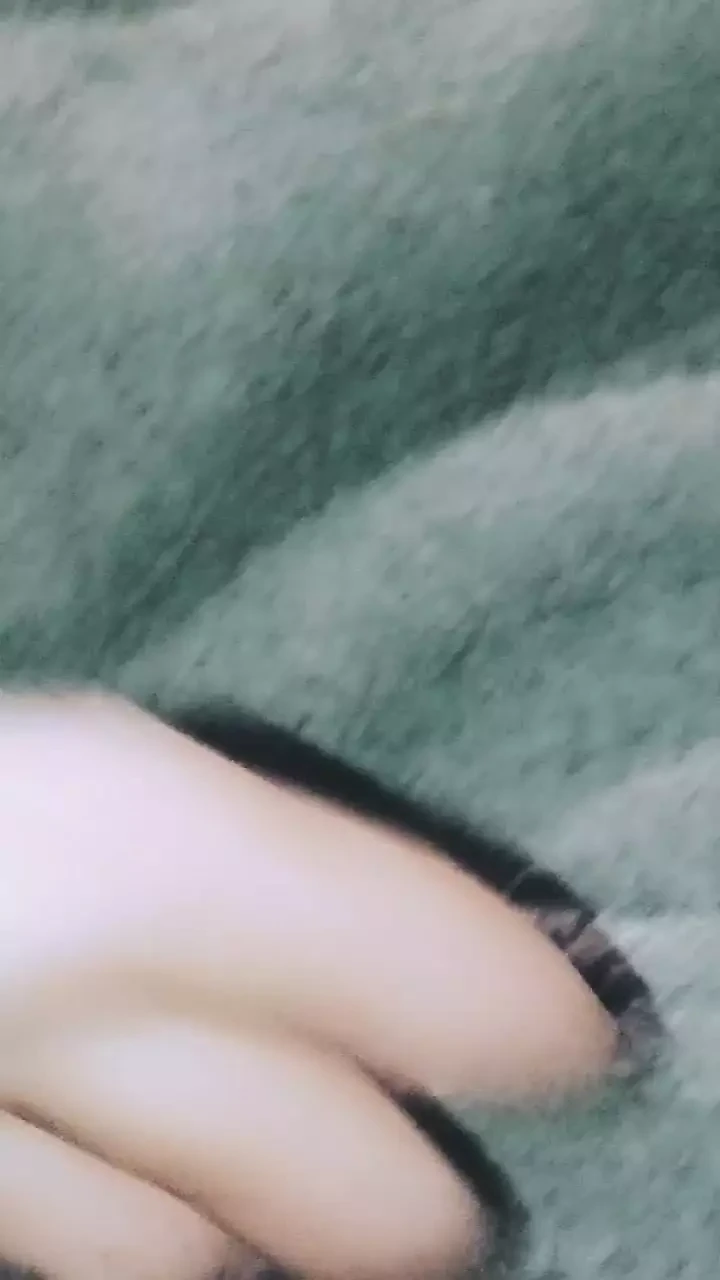 Jovem pornô colombiano no meu quarto eu me masturbo