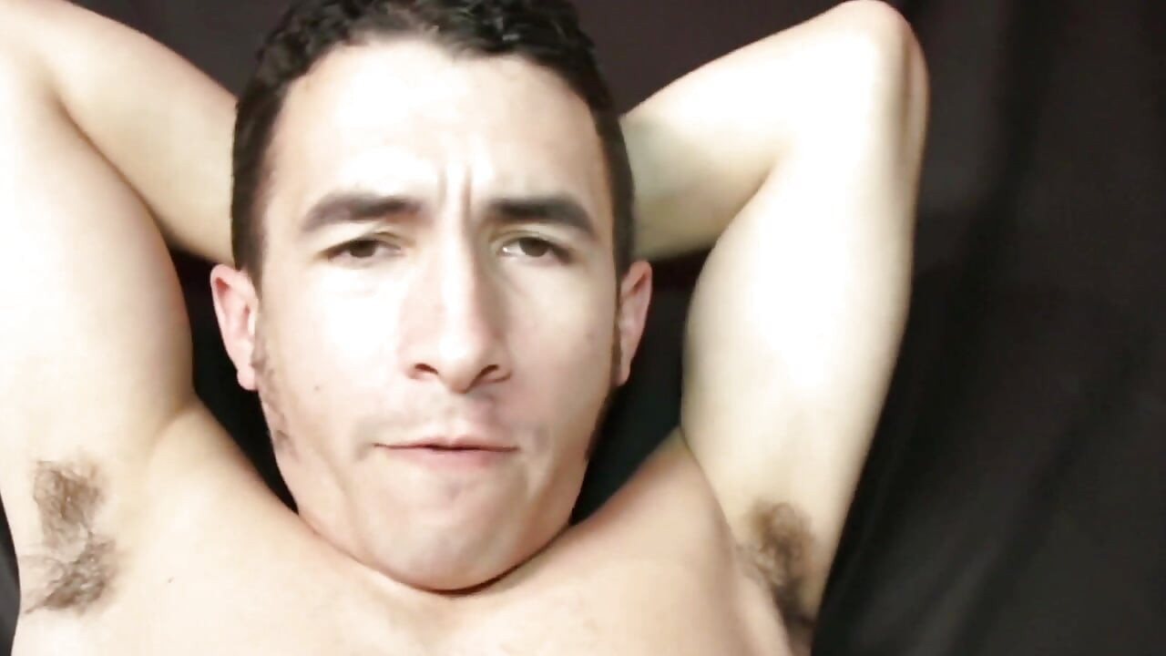 ดูดควยใหญ่ของเพื่อนสนิทของกูและเย็ดเขาแบบไม่ใส่ถุง