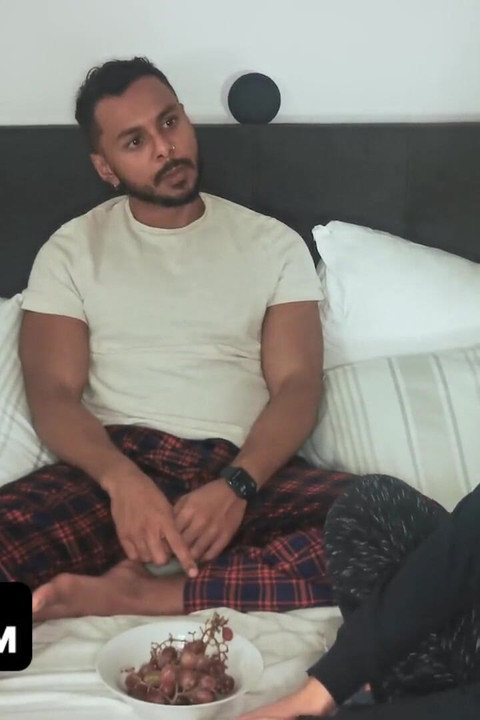 Hot dude confesses his attraction to his roommate