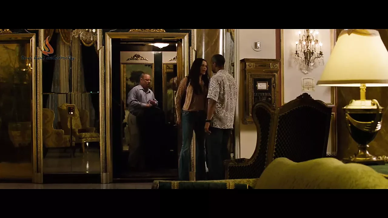 Paula Patton - 2 Guns 2013