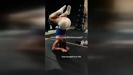 18yo Accidentally Leaks Her Boobs