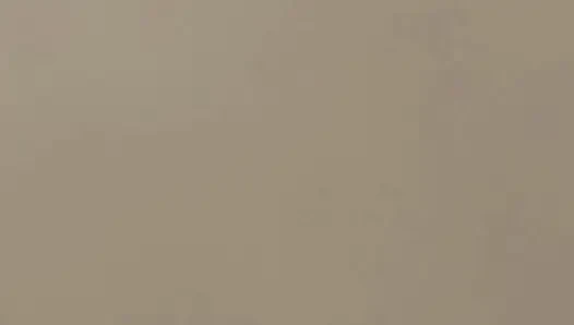 Pooja aus Bihar fickt gerne mit einem großen schwarzen Schwanz und nimmt die Kehle tief