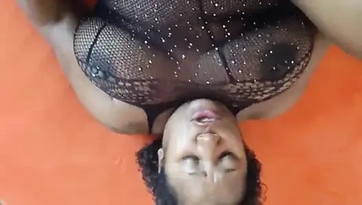 Pantat Cantik Ibu Tiri Saya Mendapat Pijatan Dari Tetangga Saat Ayah Saya Tidak Ada Di Rumah