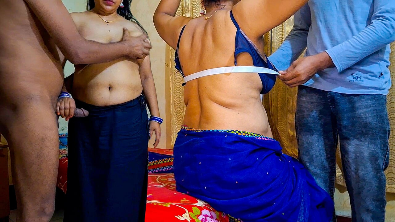 Indian Big ass bhabhi 36 size big tits desi hot saree Doggy style xvideo