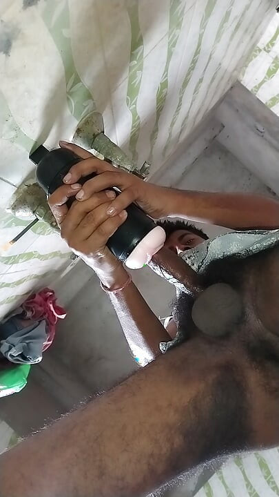 Sandhya bhabhi Ka Chut Mein Apna land.