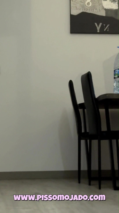 Omorashi Pee Holding Challenge: Trying Outfits With Full Bladder Till Wetting Myself & Pissing On Floor | Clip 1