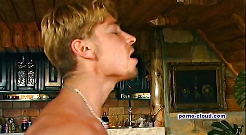 Hollydayと2つのコック