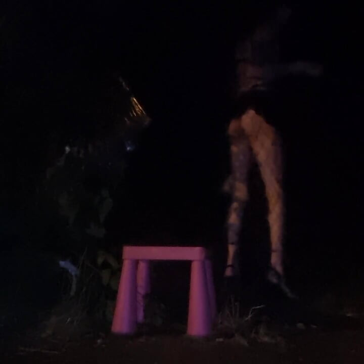 A Whore in a Mini-Skirt Ras du CuL, on the Edge of the🛣Nationale 7 in BRUNOy. 2H00 VaneSsaBiTCHx PariSChienneTrvprod⁹¹