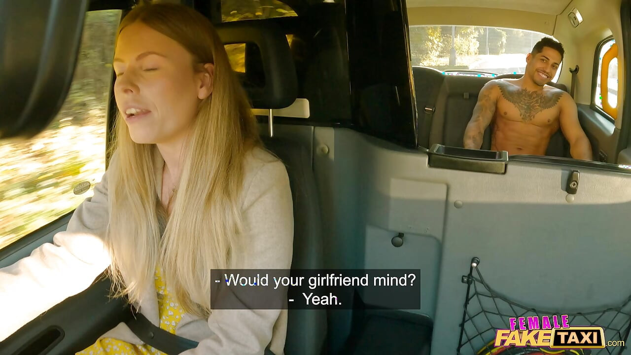 Naispuolinen Fake Taxi - Röyhkeä Skotlantilainen tyttö Samantha Puuseppä kuumaa seksiä isolla munalla Latino hunk