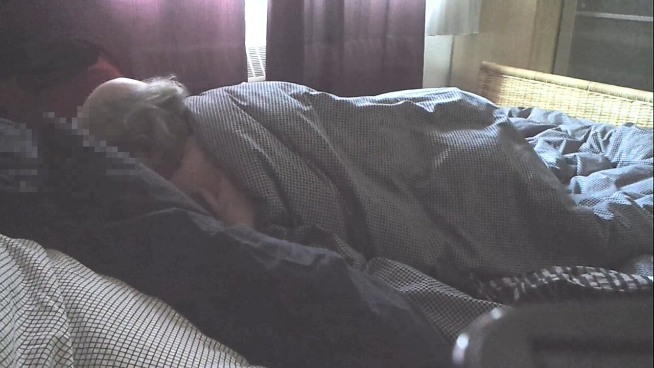 yaşlı çift seviyor