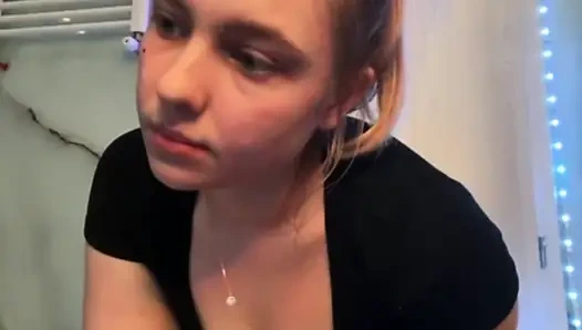 Jucielussie fingering tight anal and pink pussy