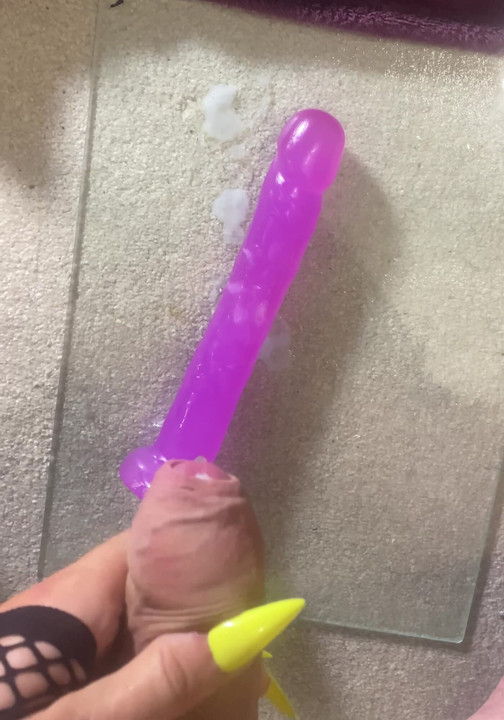 Cumming over my 8 inch toy
