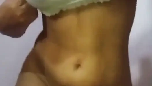 Sri Lankan GF Big Milky Boobs