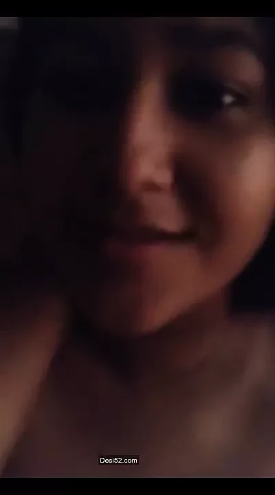 Desi babe riding and moaning