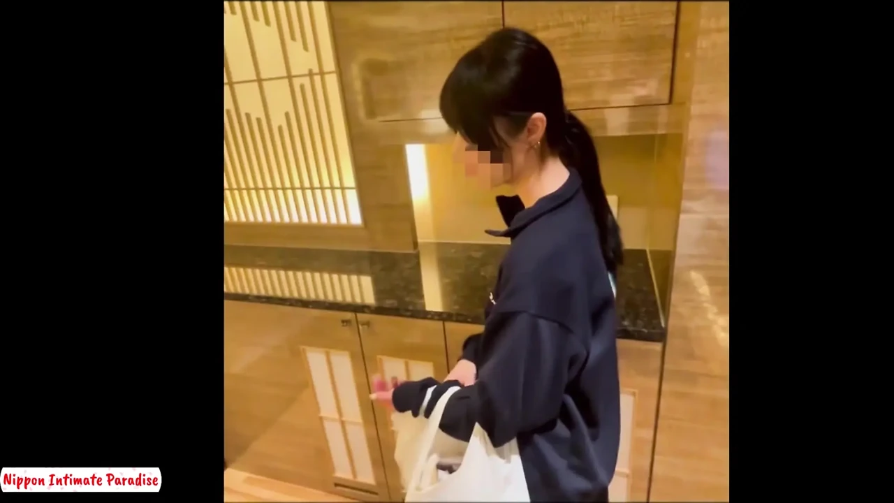 香港的偶像脸兔子角色扮演深深地魅力, 因为兴奋上升到第二轮第一轮