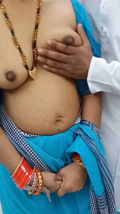 Komal blouse silane gai thi apne telar ke pas | Clip 1