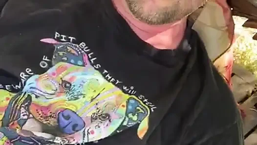 Main di luar ruangan sama kontolku