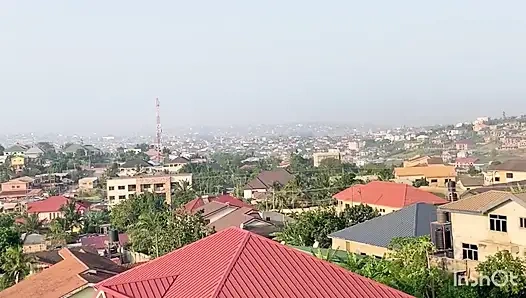 Ein wildes schwarzes mädchen nimmt mein sperma !! (1)