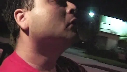 Heiße Taxifahrt: Leidenschaftliche Begegnung