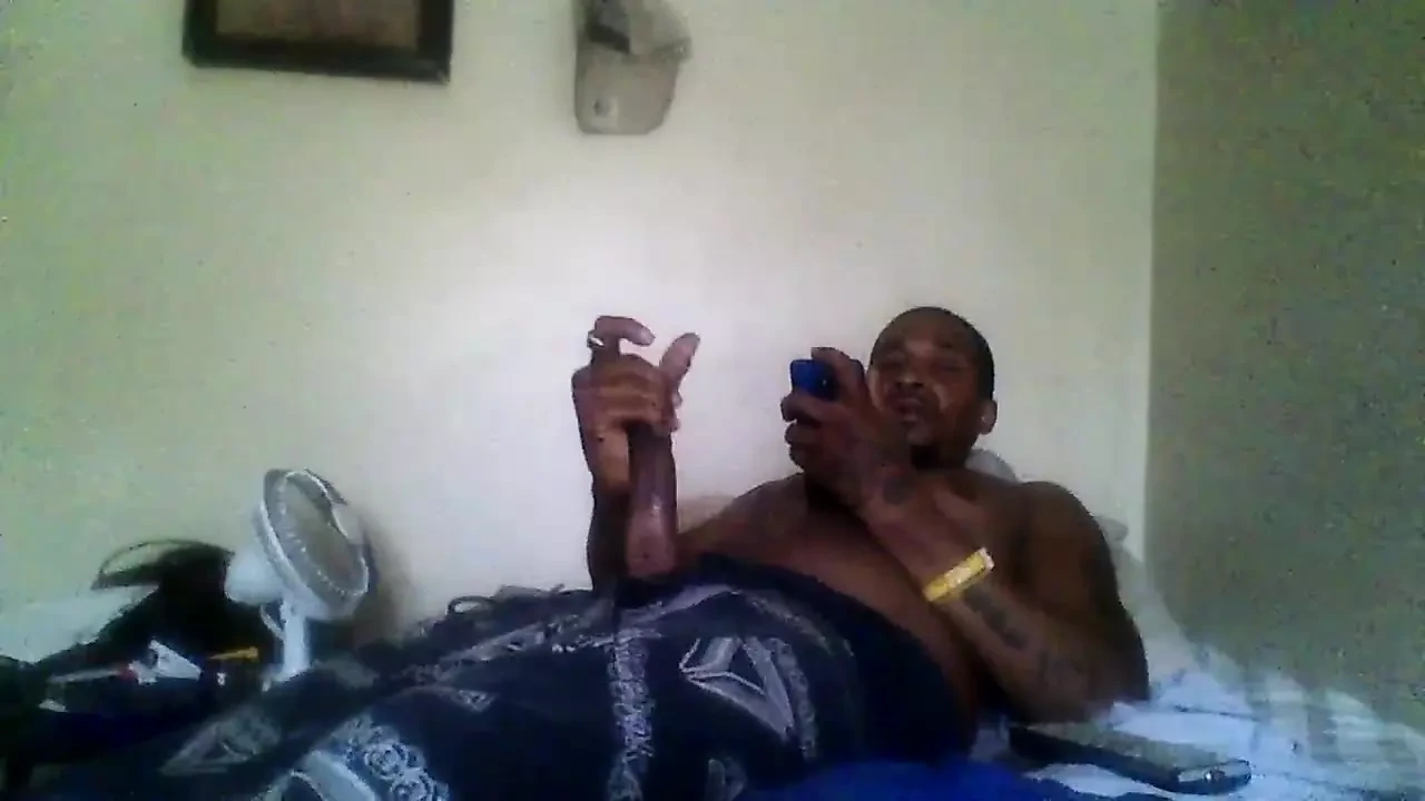 Mr Dirty Pantiie Sniffer extremadamente hxrny de cerca luchando B_LL