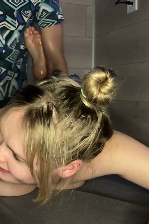 Masseur Stepbro Dry Humped Stepsis: Oiled Ass & Feet Massage