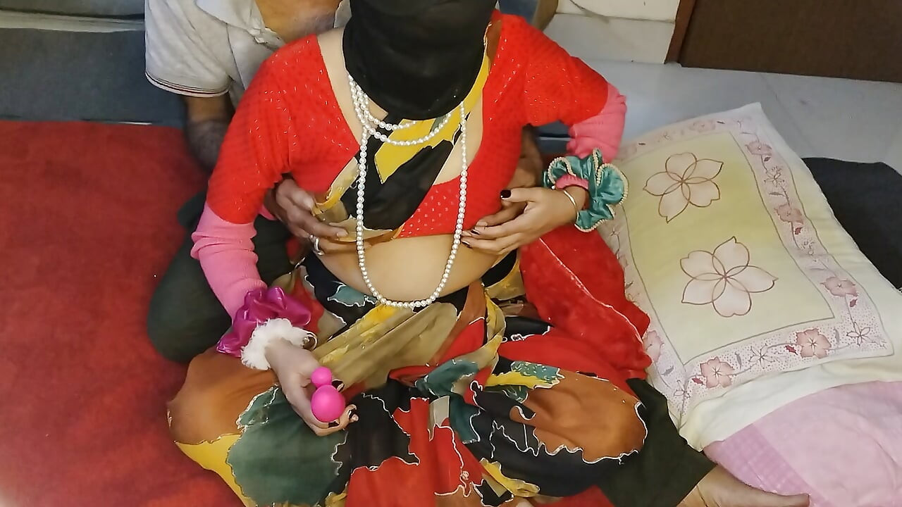 Dewar ji nay bhabhi ko sex toy kay sath Garma garam Masti masala