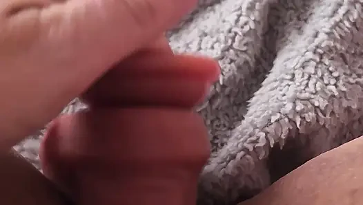 Pussy fun with a horny pussy