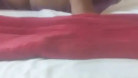 Janet fickt ihren ehemann