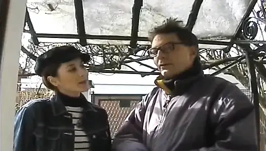 True amateur at home : Wendy