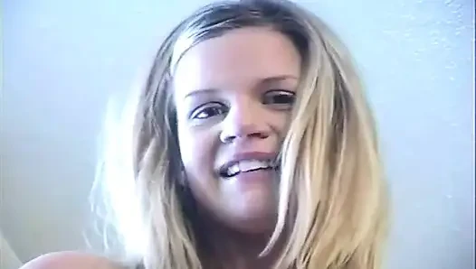 Team Busty Lisa Sticky Fingers
